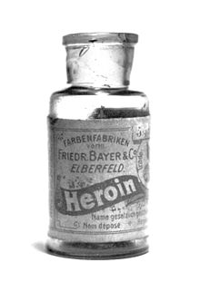 220px-Bayer_Heroin_bottle