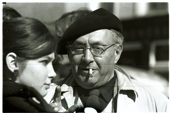 heather jansch (sewell) photgraphed by my brother stefan in portobello road in 1967