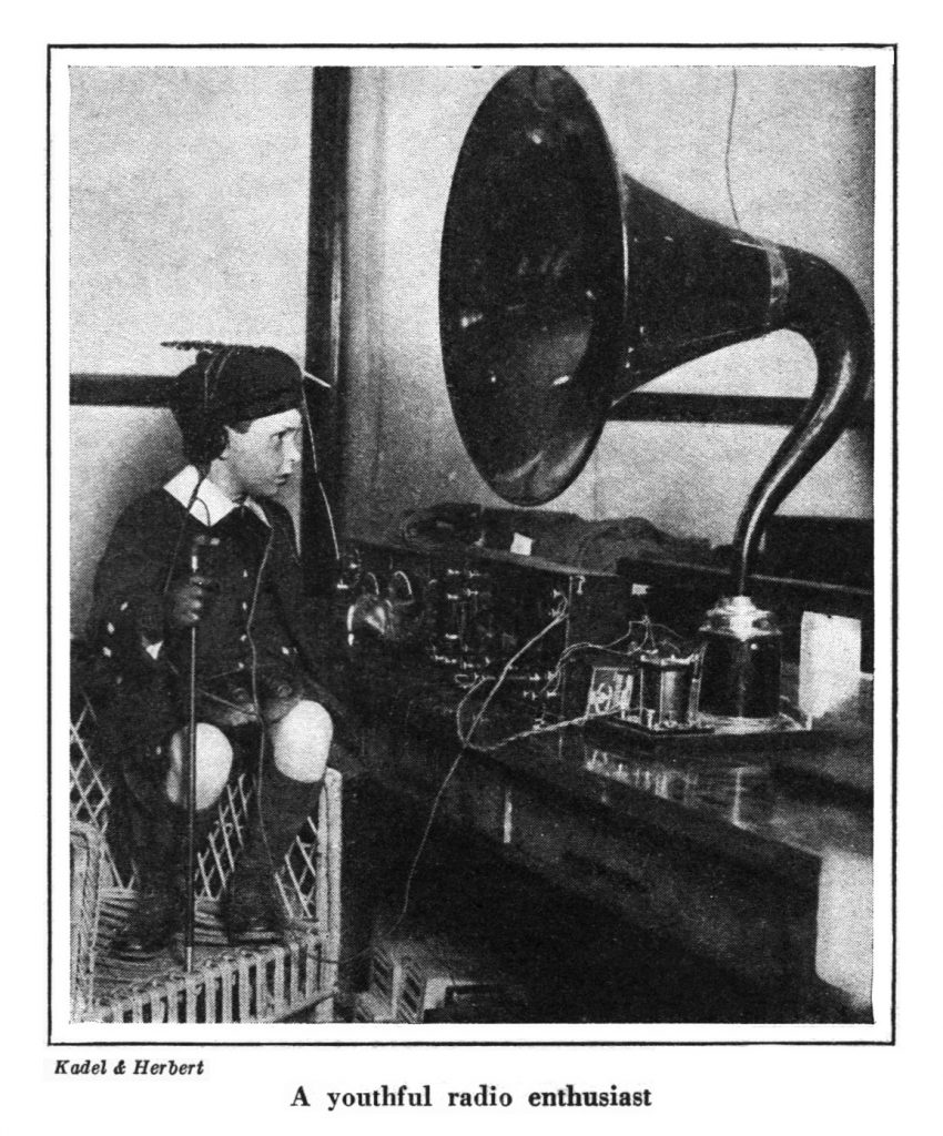 vintage radio entusiast